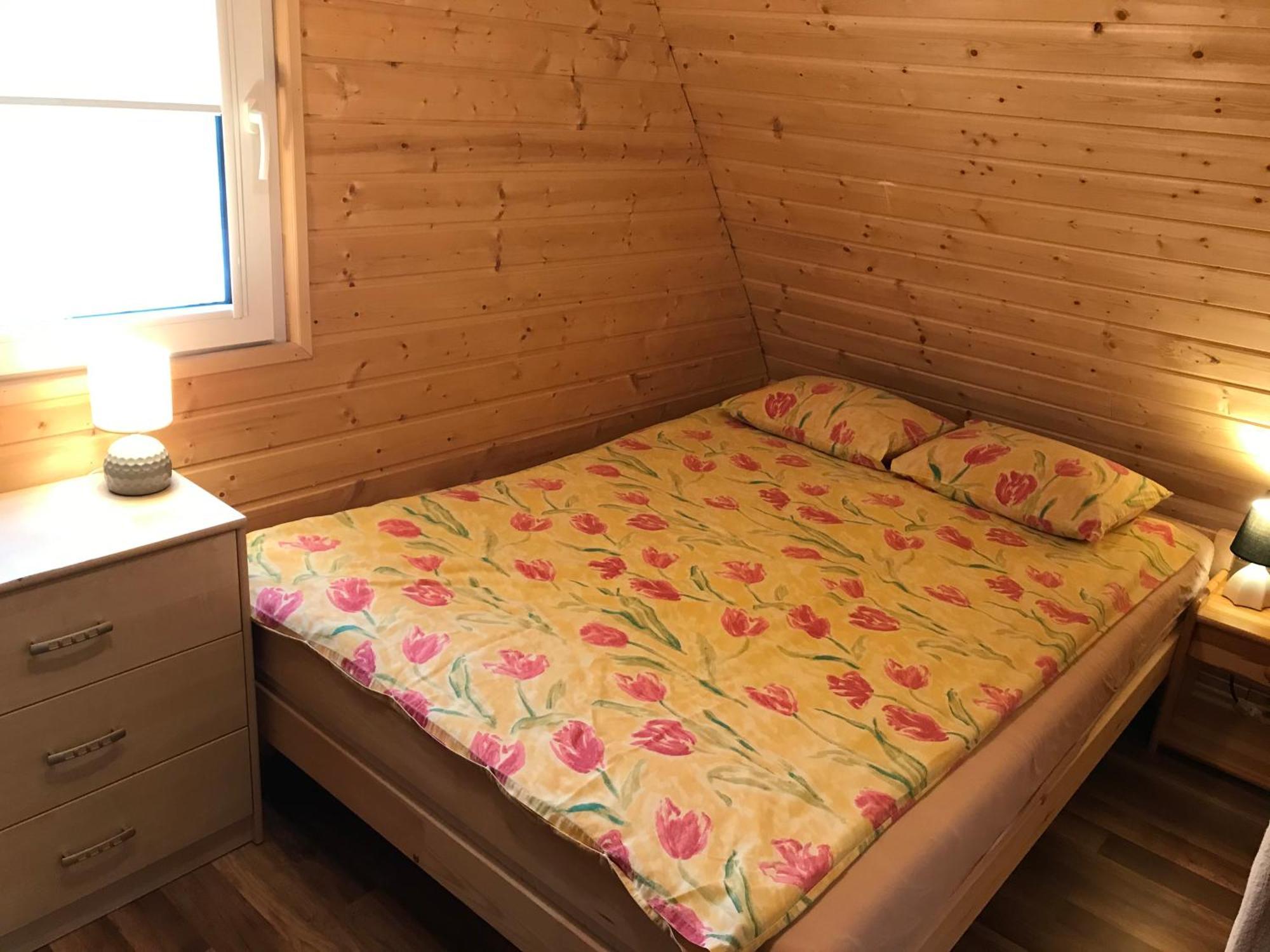 Chatka Pod Swierkami Baligród 外观 照片